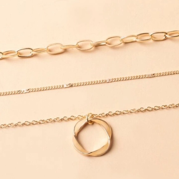 GOLD Layered Necklace Set of 3 - Picture 2 of 4
